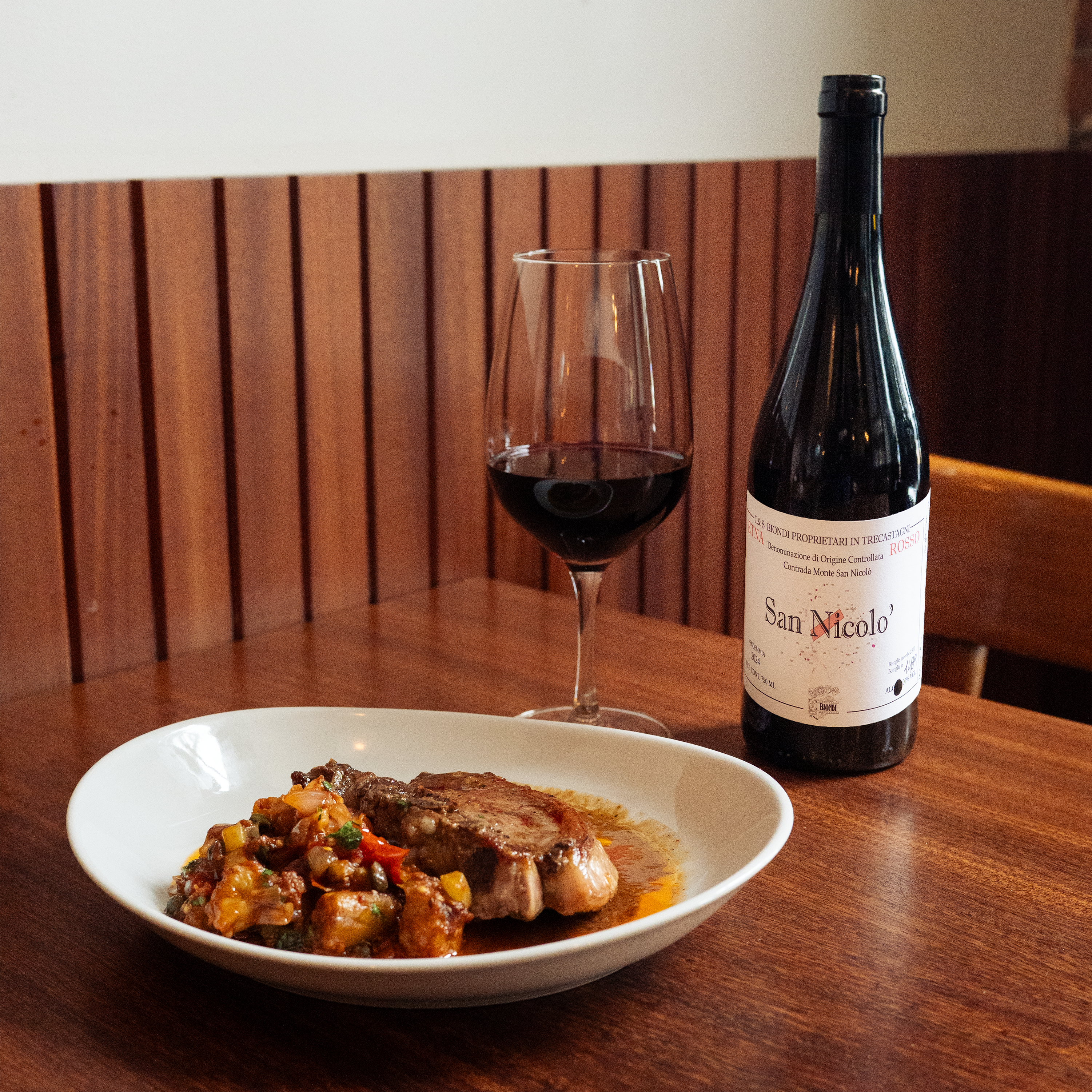 Lombo d’ agnello con caponata siciliana